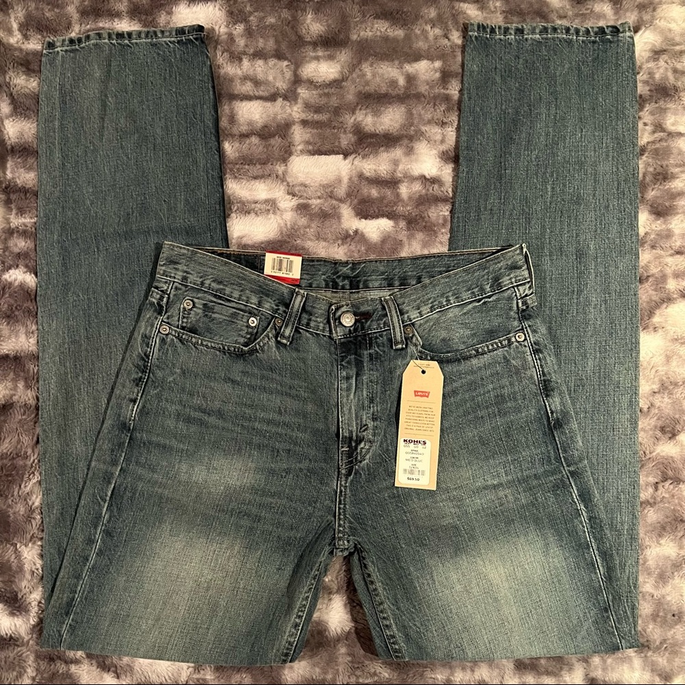 Levis 514 Medium Blue wash Straight W32/L34 Jeans NWT